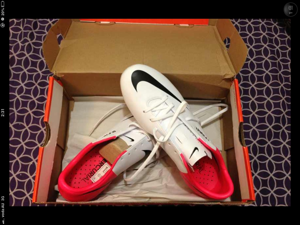 ȫ��Nike �Ϳ� �̿� ����Ь