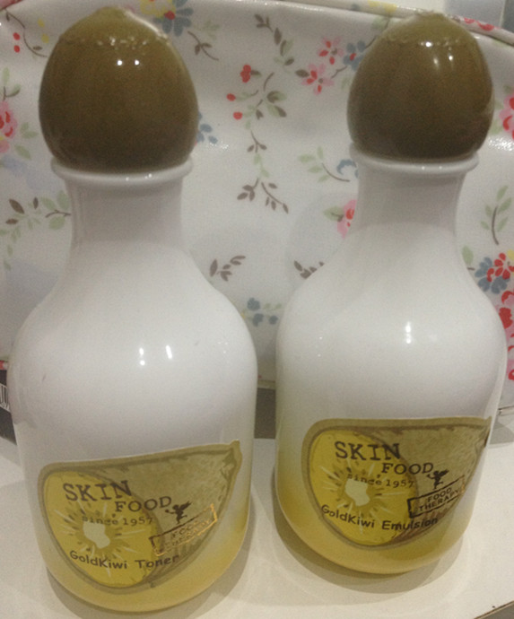 skin food �ƽ����������ˬ��ˮ+��Һ��װ