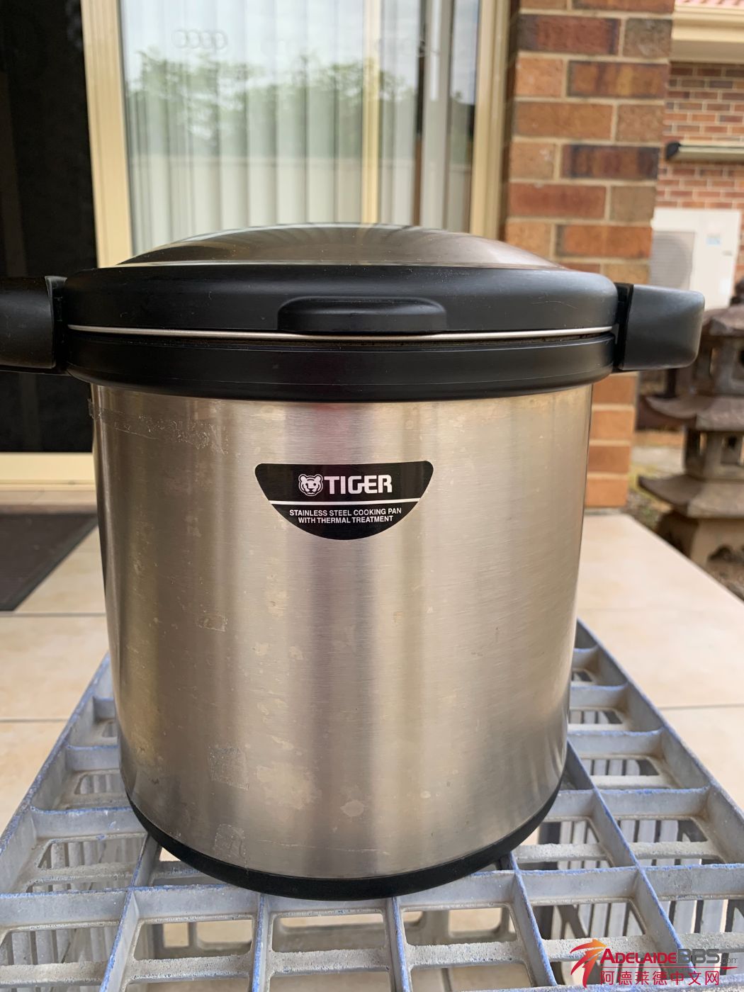 Thermal cooking pot 1.jpeg