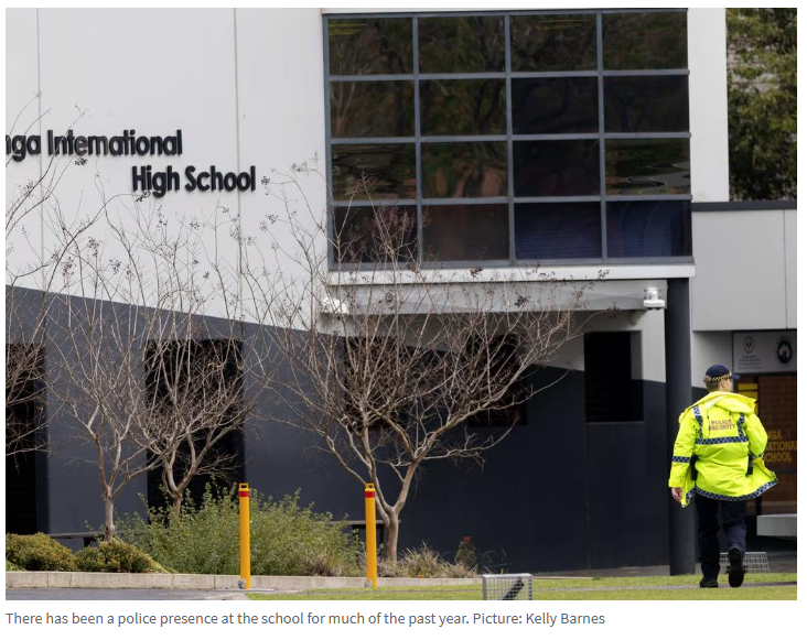 �ϰķ��־��������½׶���飬����Glenunga International High School��в���ʼ�...-4.jpg