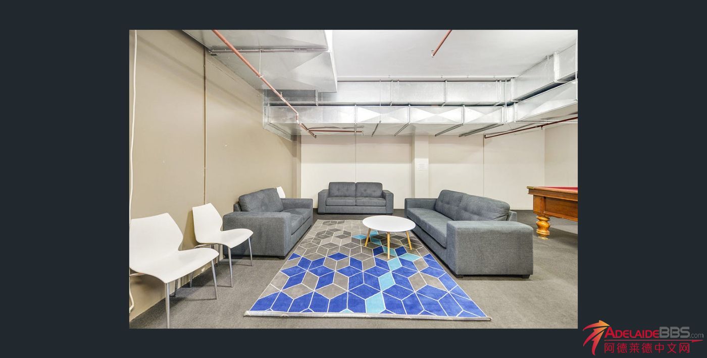 6)Entertainment 2.jpg