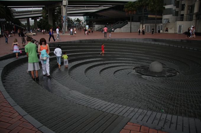 ˮ���ˣ����ܽӴ�